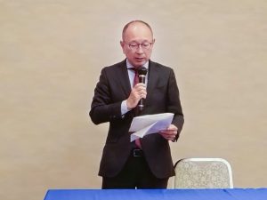 新会長社労士の中山さん挨拶